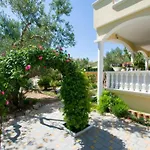 Сasa de vacaciones Mobile Homes Bella 2 *