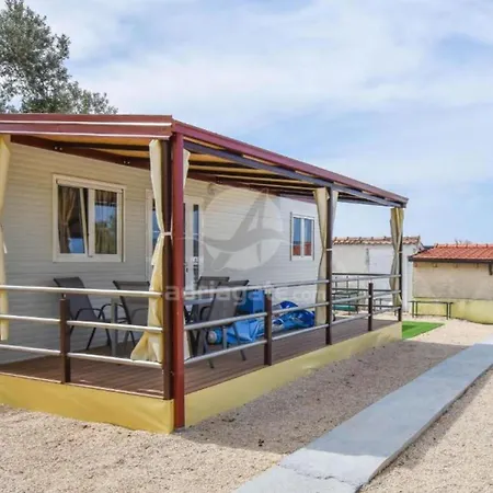 Дом отдыха Mobile Homes Bella 2